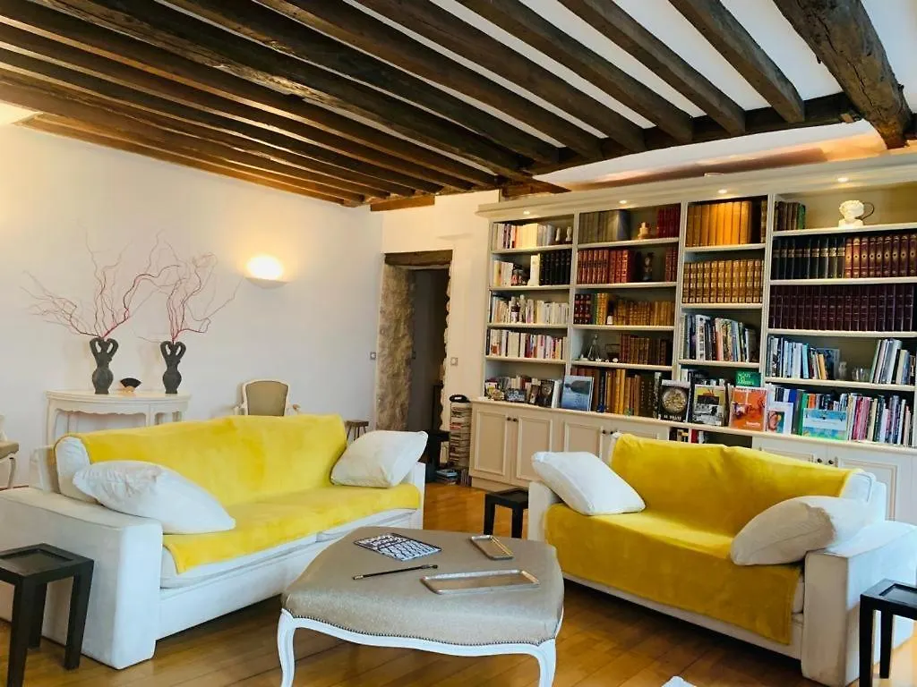 Lux Apartment Marais Temple Paris France